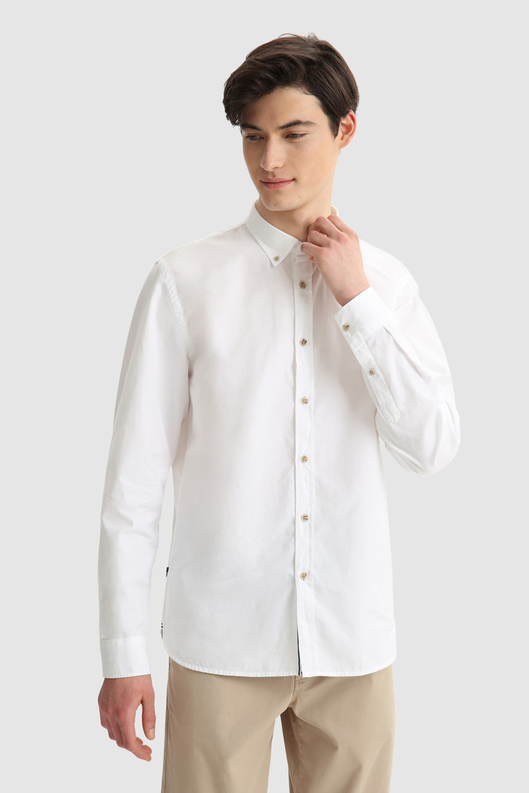 Camicia Oxford in cotone leggero tinto in capo