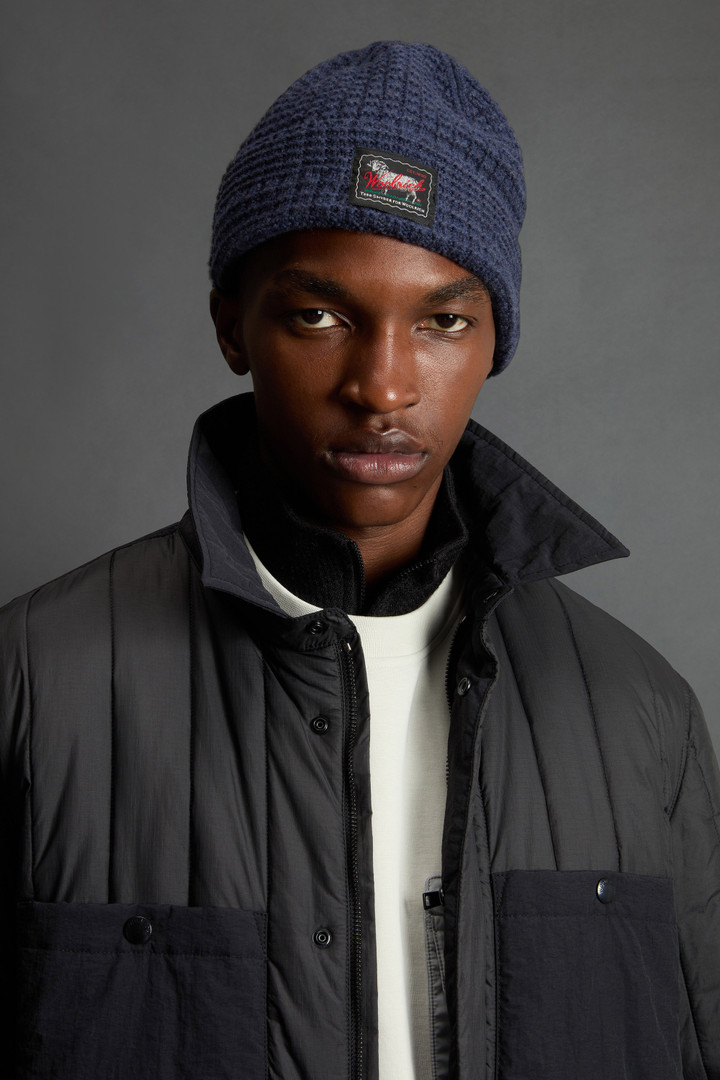 Beanie aus einer Schurwoll-Kaschmir-Mischung im Wabenstrick by Todd Snyder Blau photo 4 | Woolrich
