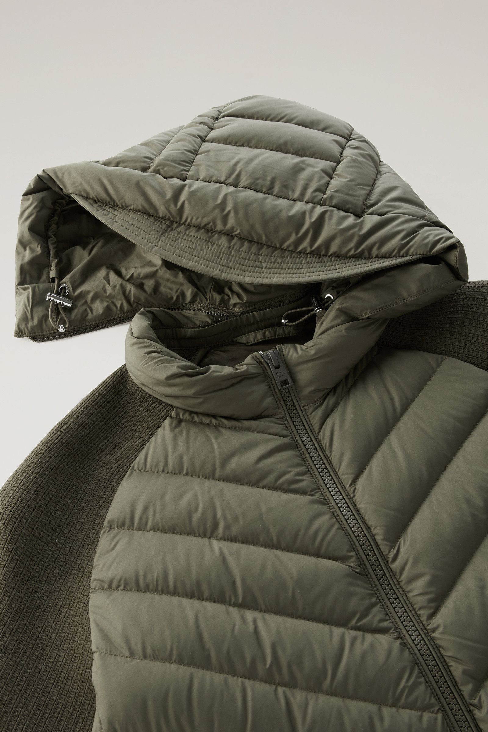 Quilted Hybrid Jacket with Detachable Hood Green photo 7 | Woolrich
