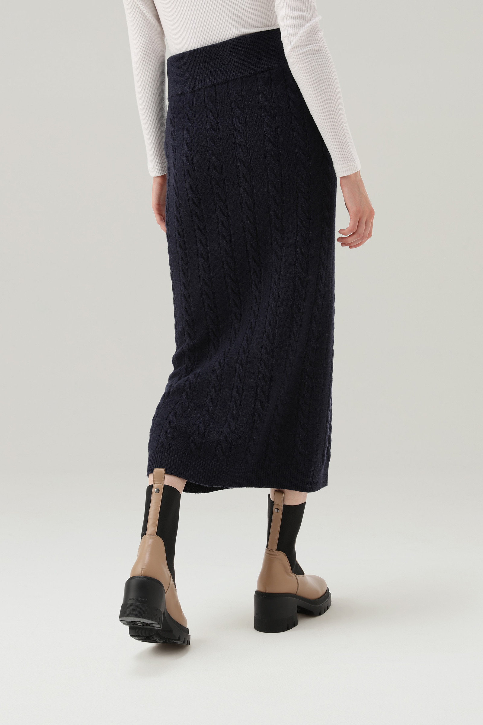 Garment-dyed Cable-knit Skirt Blue photo 3 | Woolrich