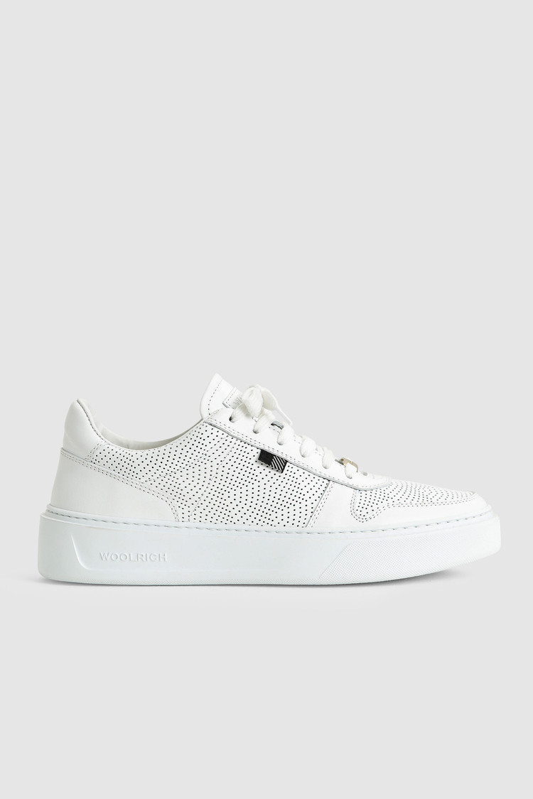 Sneakers de tennis classiques perforées