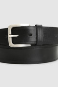 Dyed leather belt
