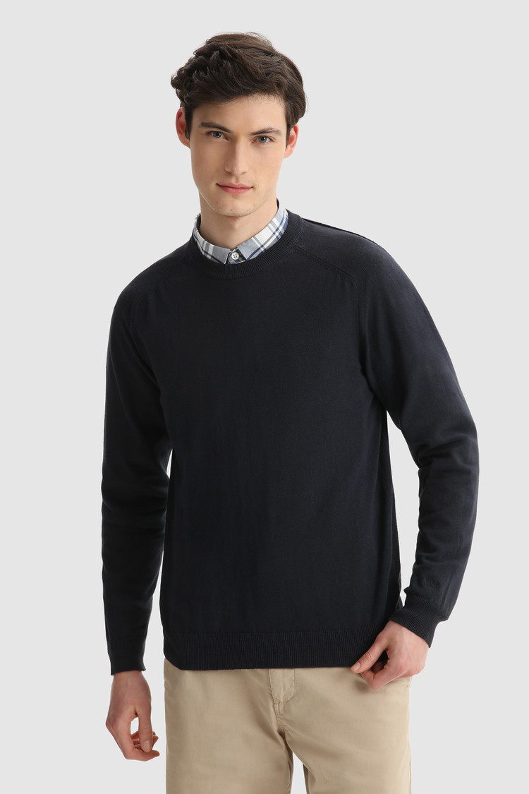 Maglia girocollo in cotone misto lino tinto in capo