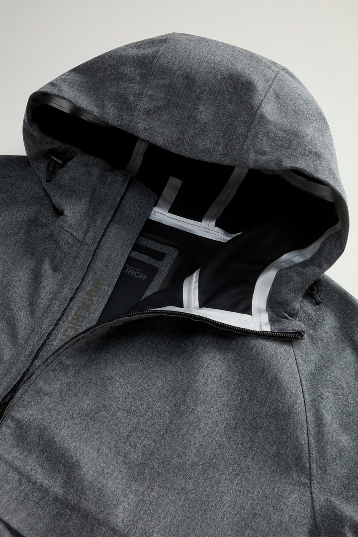 Jacket in Italian Pure Virgin Wool by Todd Snyder Gray photo 2 | Woolrich