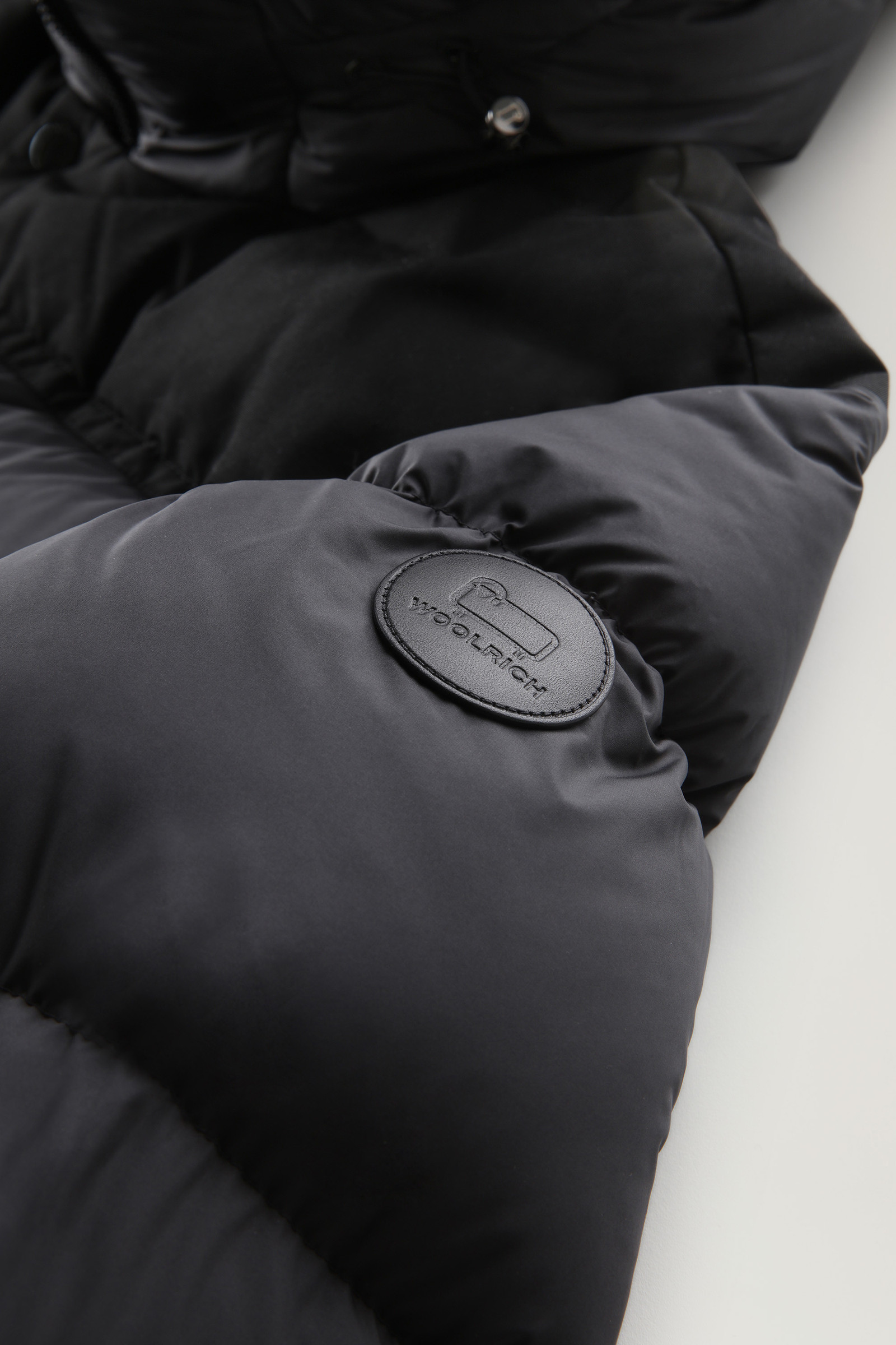 Sierra-microvezeljack Zwart photo 7 | Woolrich