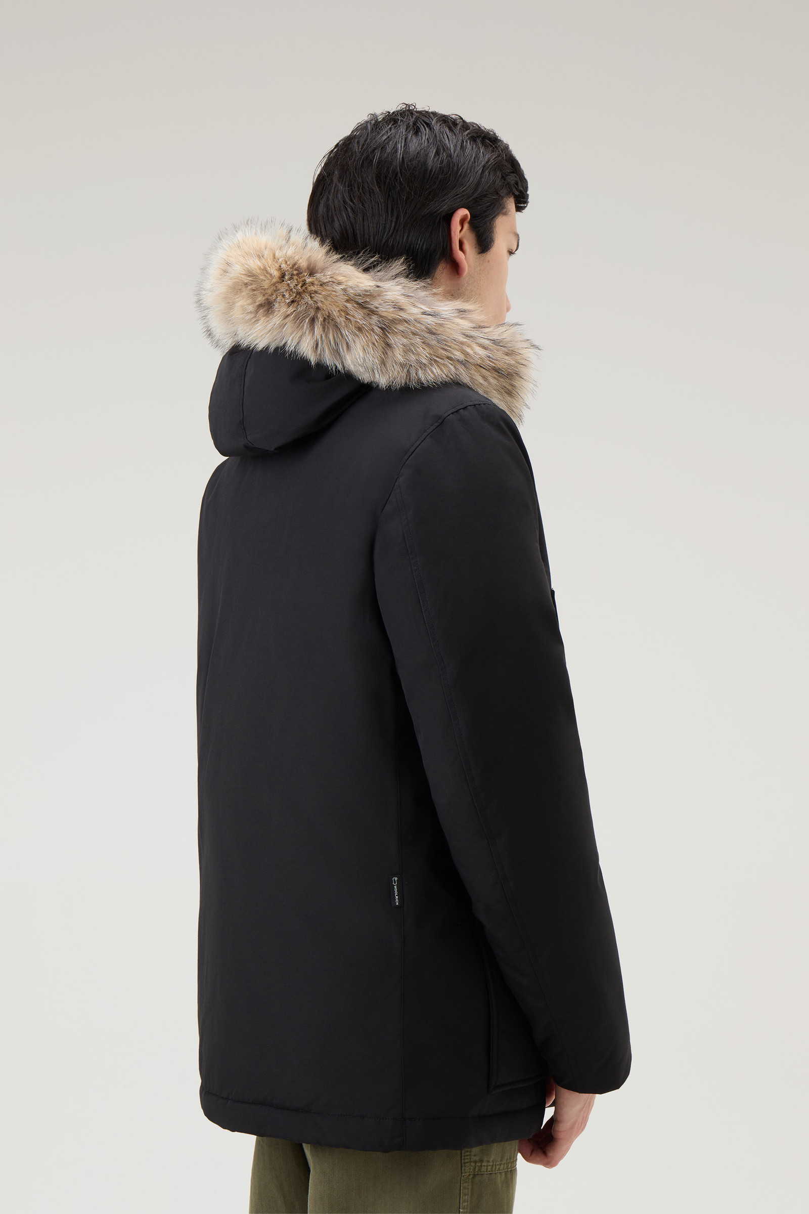 Men's Arctic Anorak in Ramar Cloth with Detachable Fur Black | Woolrich USA