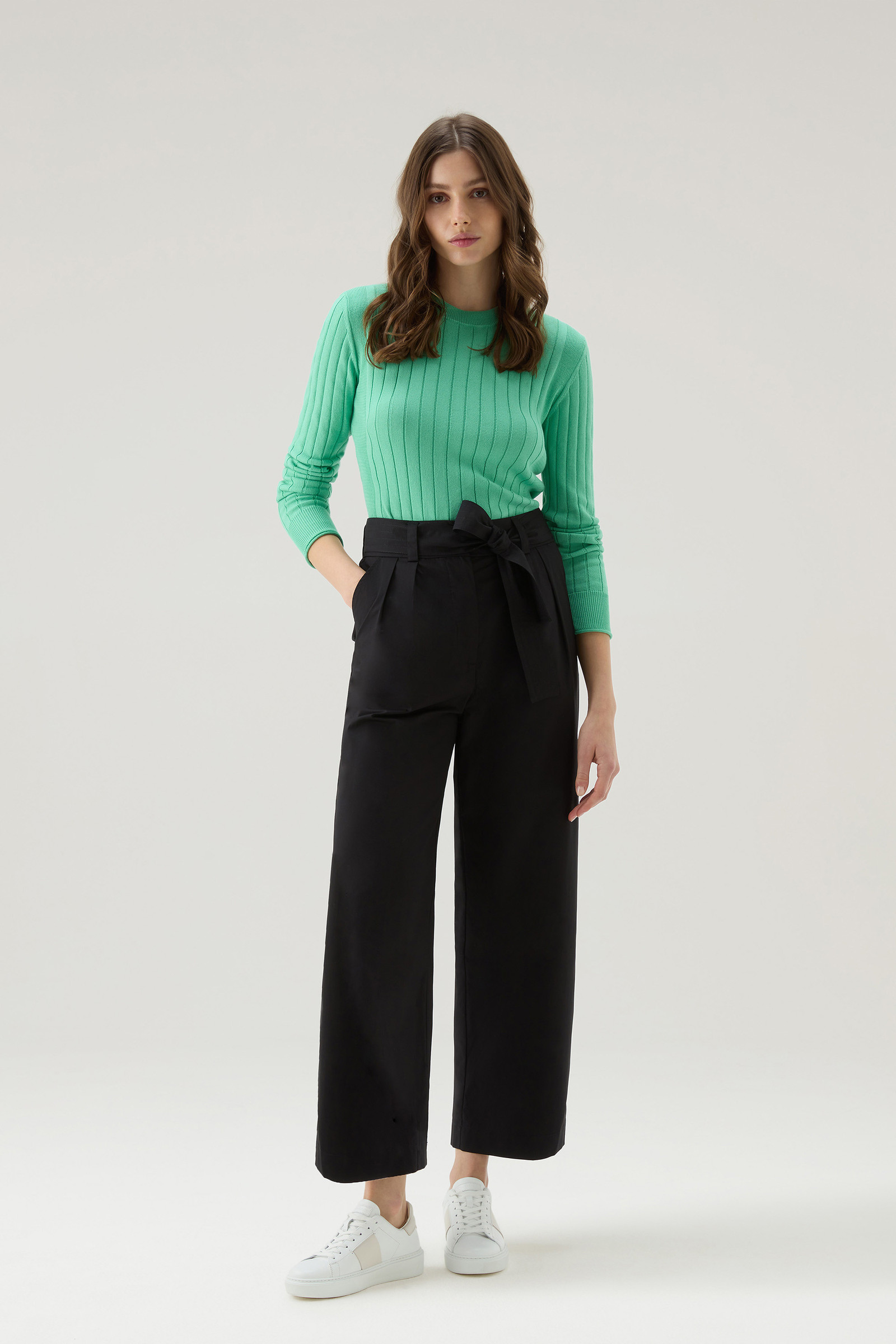 Straight Leg Pants in Pure Cotton Poplin Black photo 2 | Woolrich
