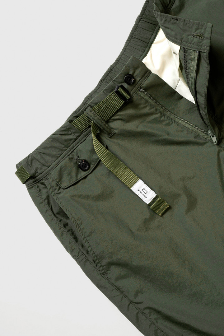Pantalones cortos Brook Line verde photo 6 | Woolrich