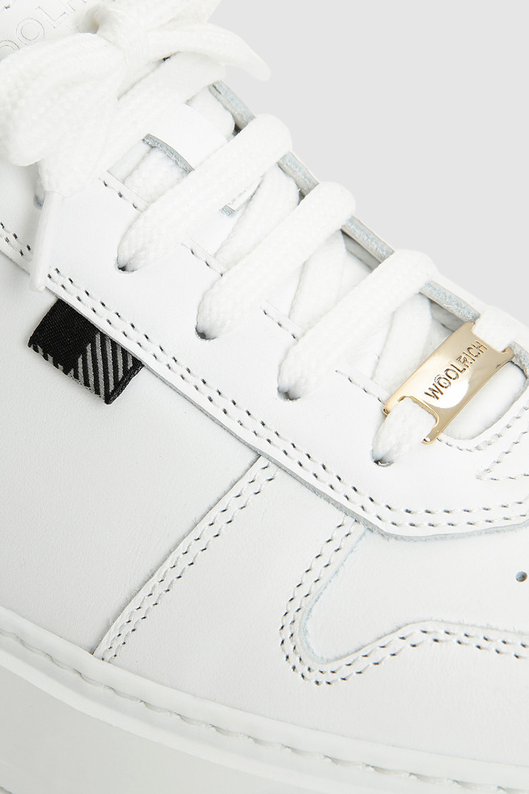Classic Tennis sneakers with suede details