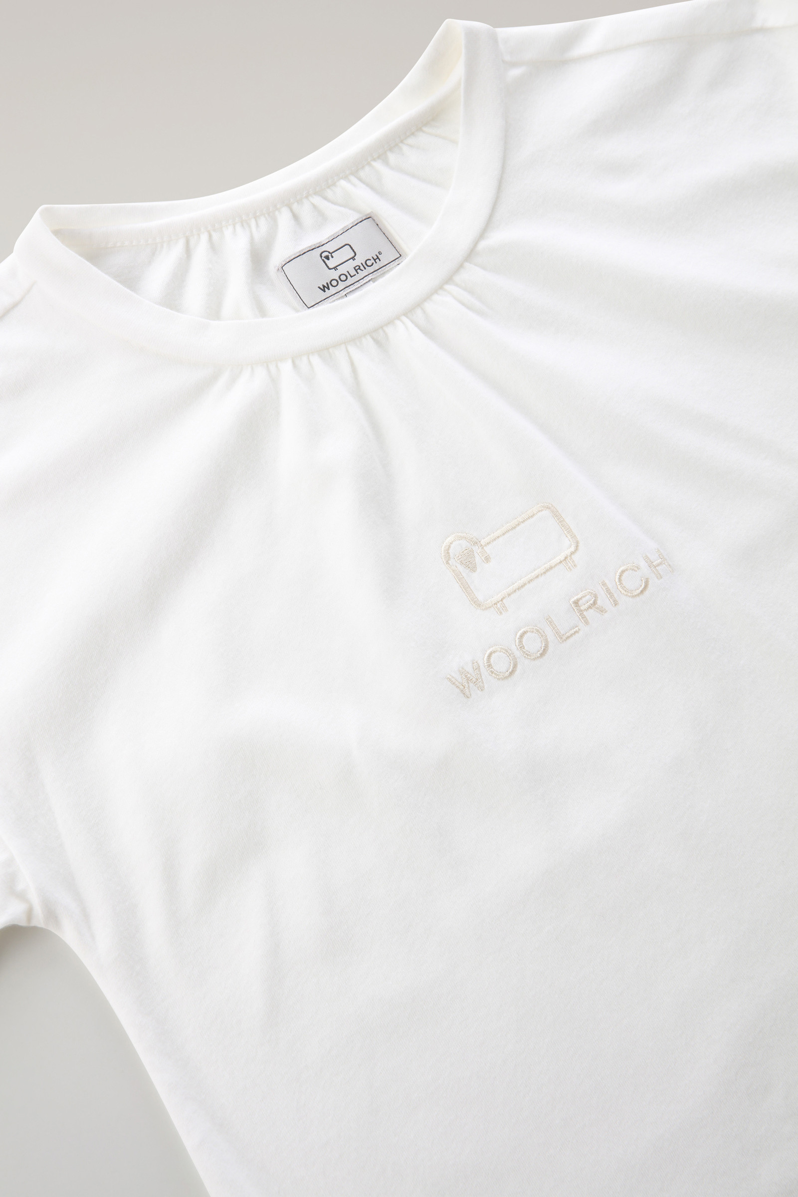 Girls' Logo Tee in Organic Cotton White photo 3 | Woolrich