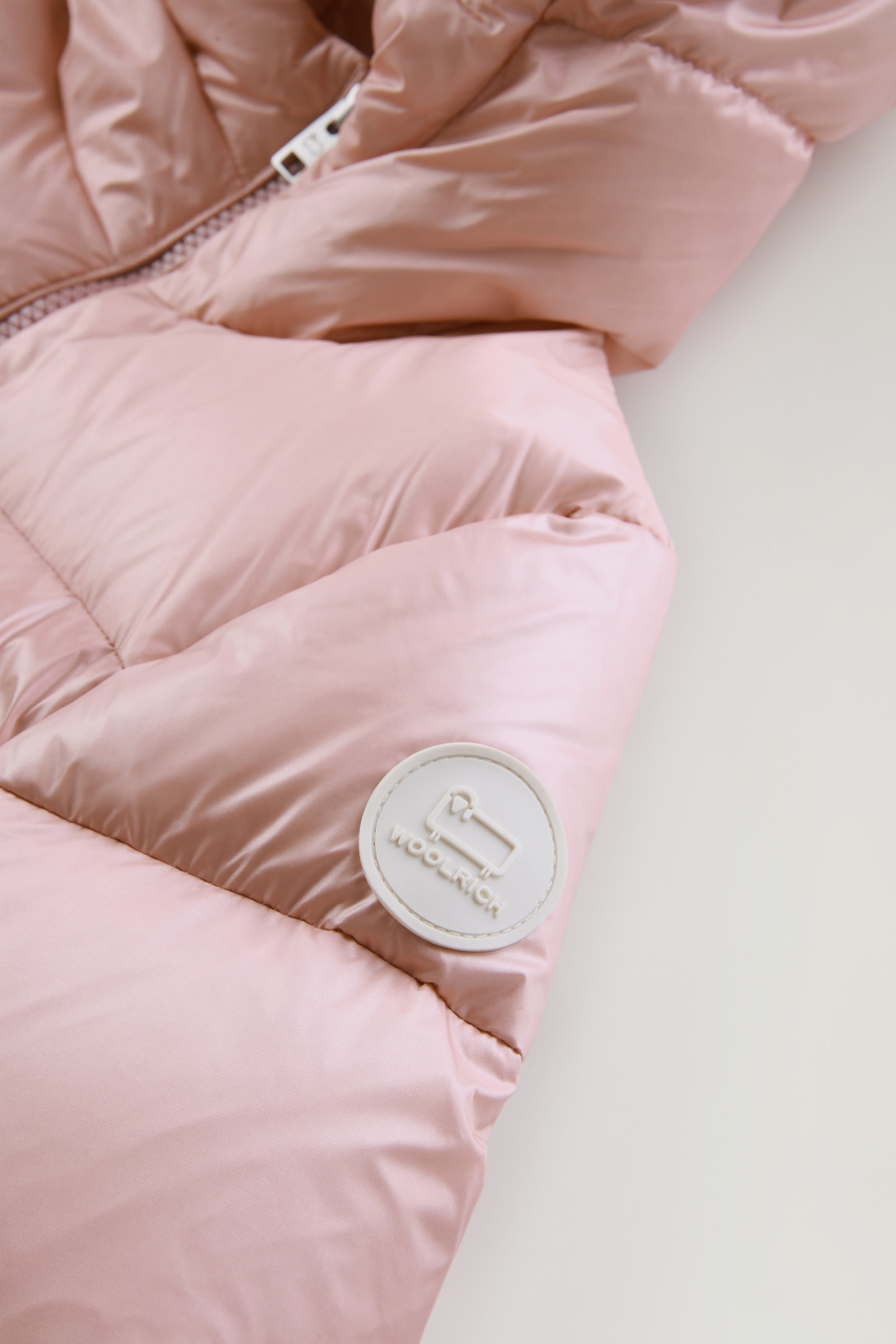 Doudoune pour fille en nylon brillant photo 5 | Woolrich