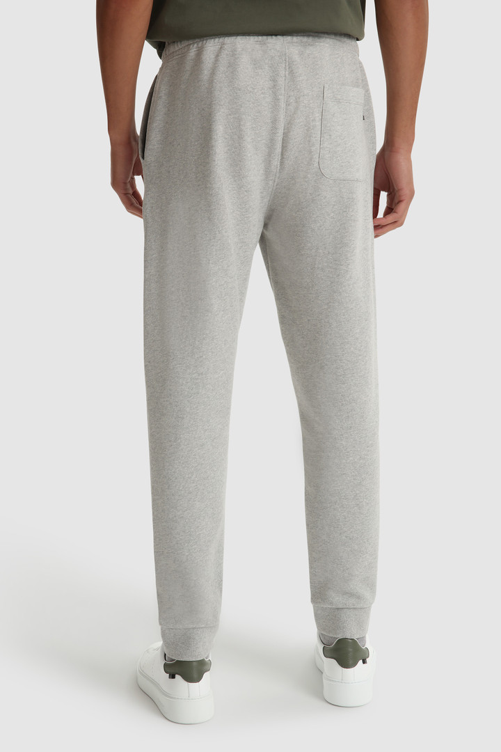 Pantaloni jogging Essential con logo ricamato