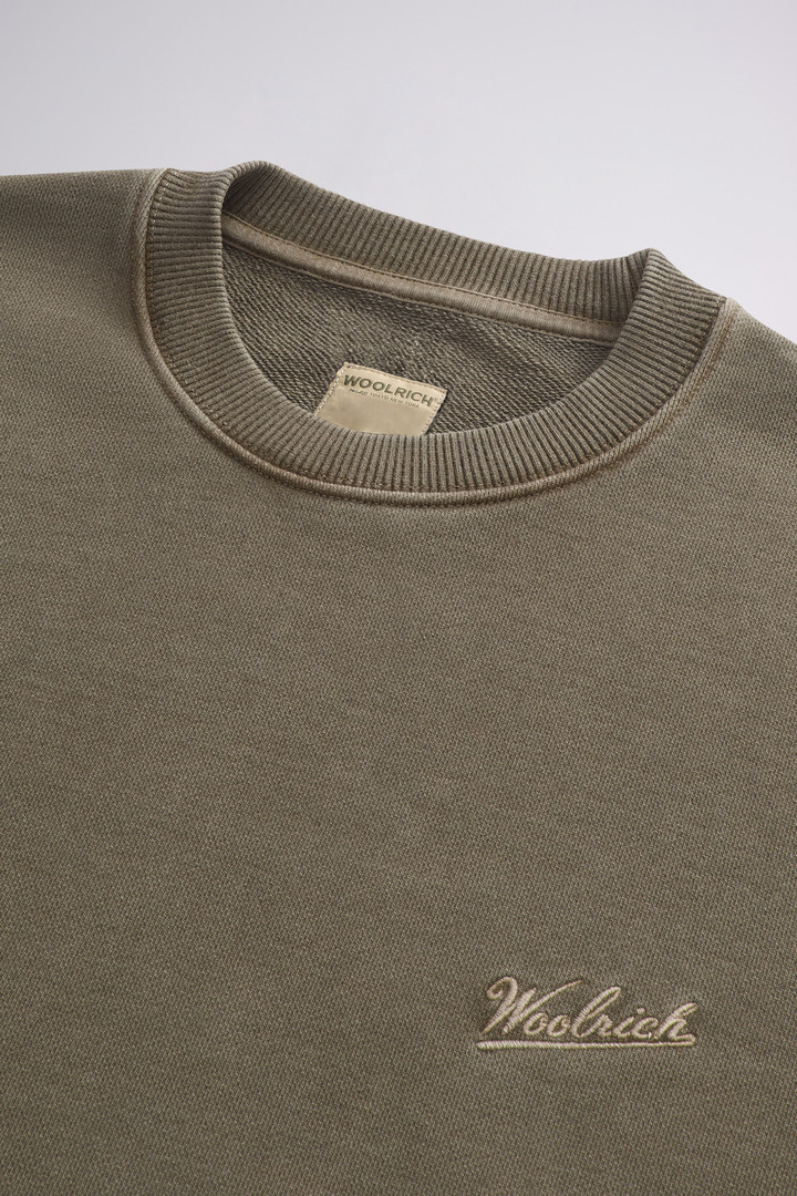 Garment-Dyed Crewneck Sweatshirt in Pure Cotton with Embroidered Logo Green photo 6 | Woolrich