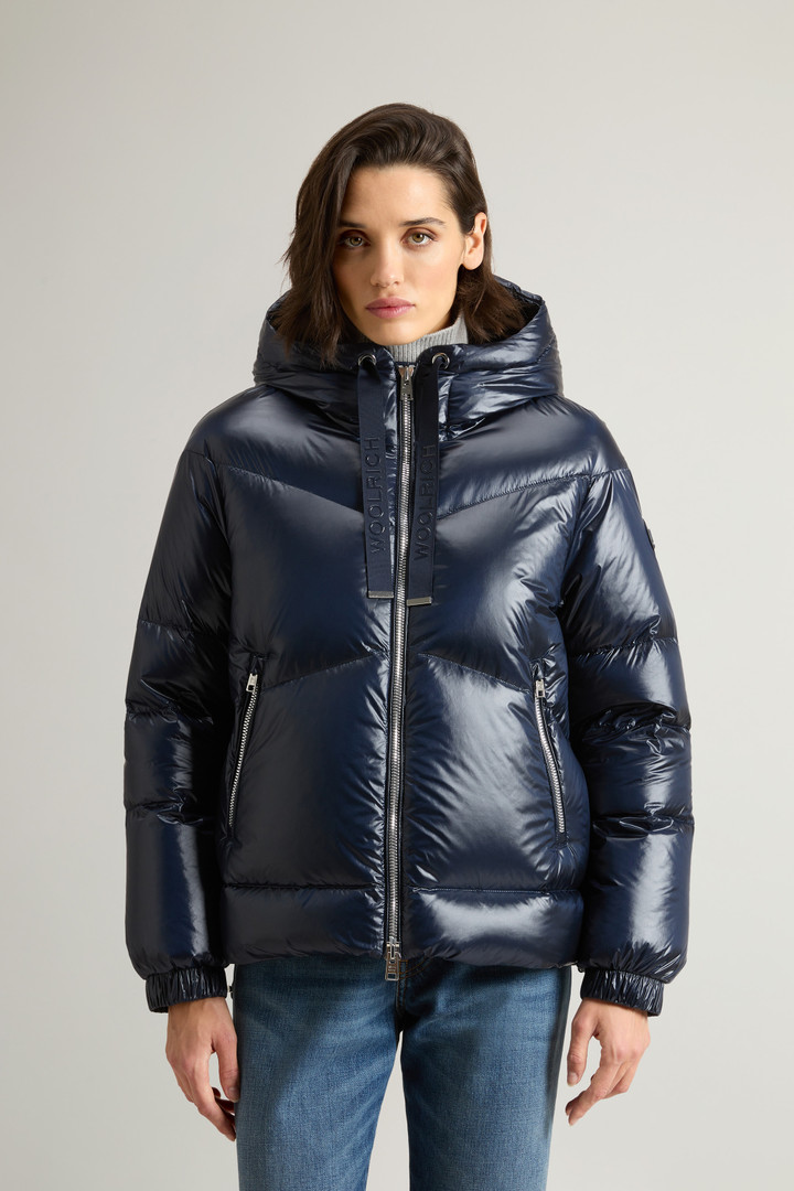 Kurze Aliquippa Daunenjacke aus glänzendem Nylon Blau photo 1 | Woolrich