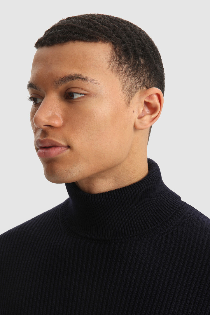 men's merino wool turtleneck sweater