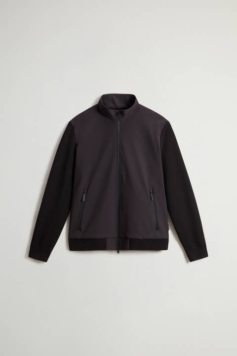 Hybrid Jacket in Tech Softshell Black photo 2 | Woolrich