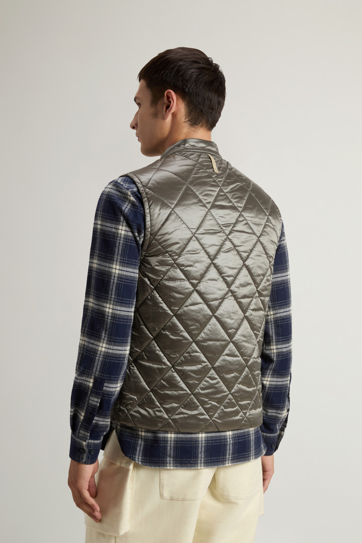 Gesteppte Weste aus garngefärbtem Nylon Grau photo 3 | Woolrich