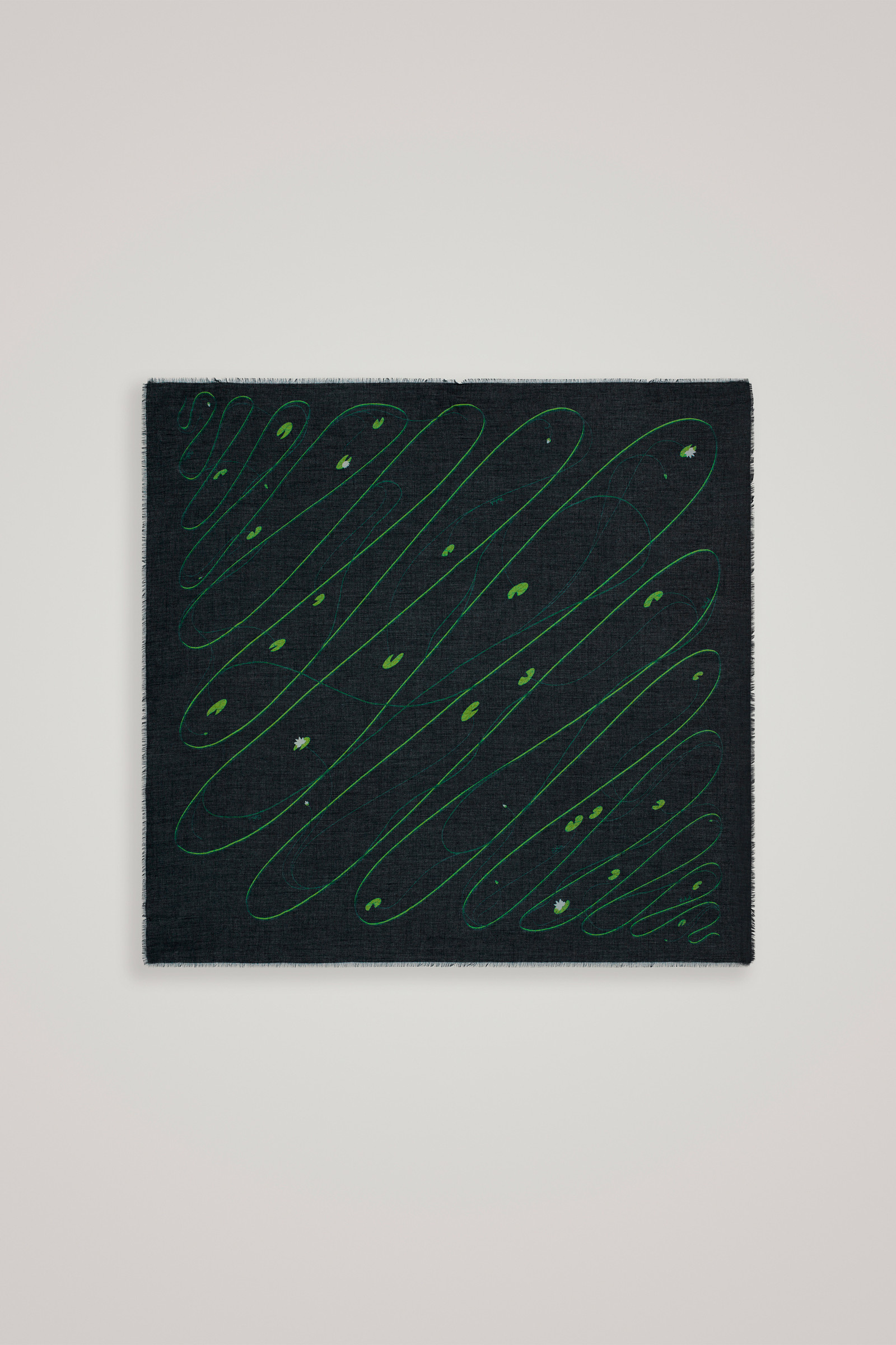 Foulard arré en laine et modal mélangés - Daniëlle Cathari / Woolrich noir photo 4 | Woolrich