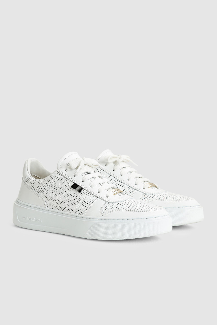 Sneakers de tennis classiques perforées