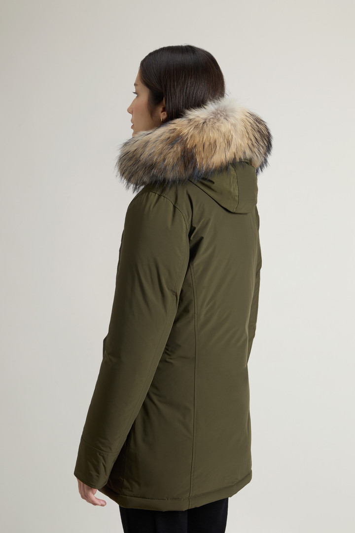 Arctic Parka en Urban Touch avec fourrure amovible Vert photo 3 | Woolrich