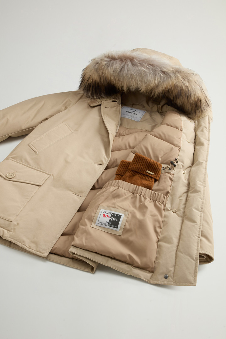 Arctic Parka aus Ramar Cloth mit vier Taschen und abnehmbarem Pelz Beige photo 8 | Woolrich