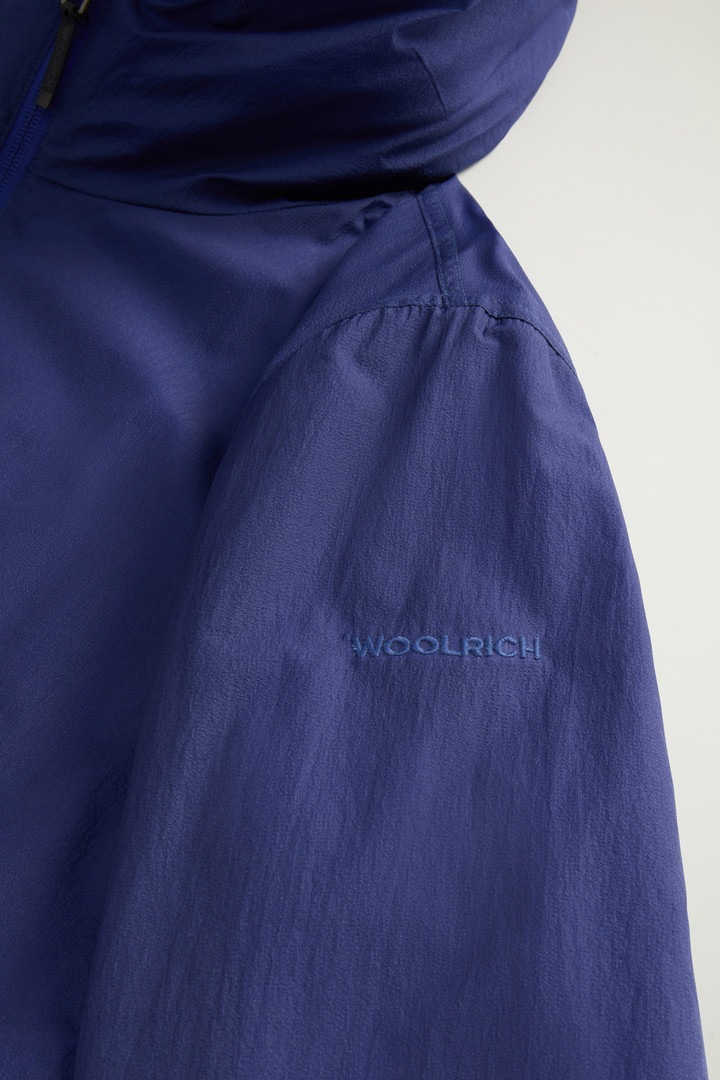 Ultralight Hooded Jacket in Light Mini Ripstop Blue photo 7 | Woolrich