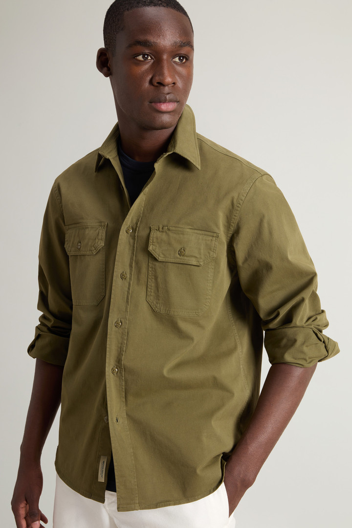 Garment-dyed Shirt in Stretch Cotton Green photo 4 | Woolrich