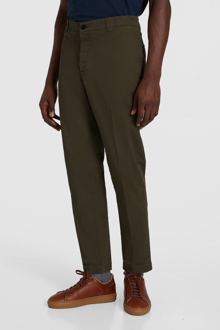 Chino pants in yarn-dyed cotton