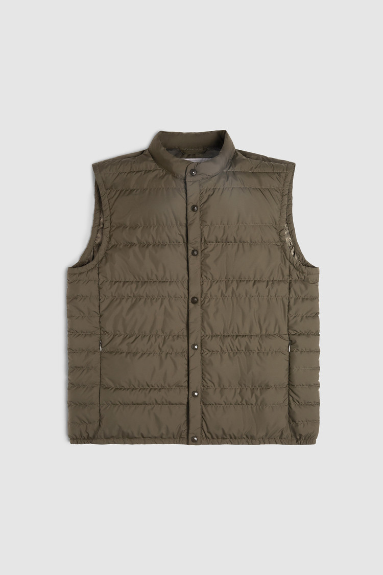 Light quilted vest