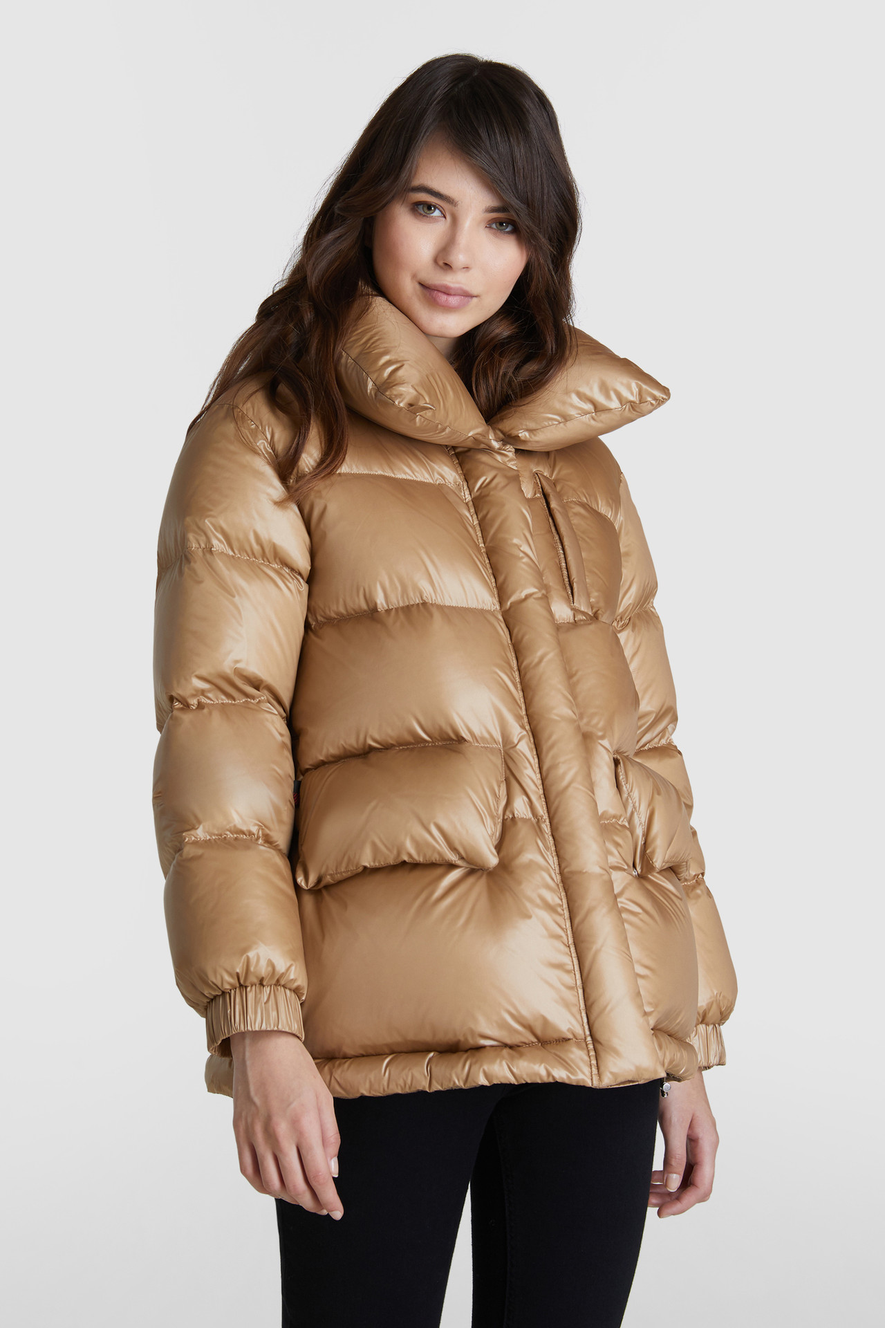 Aliquippa Short Down Jacket
