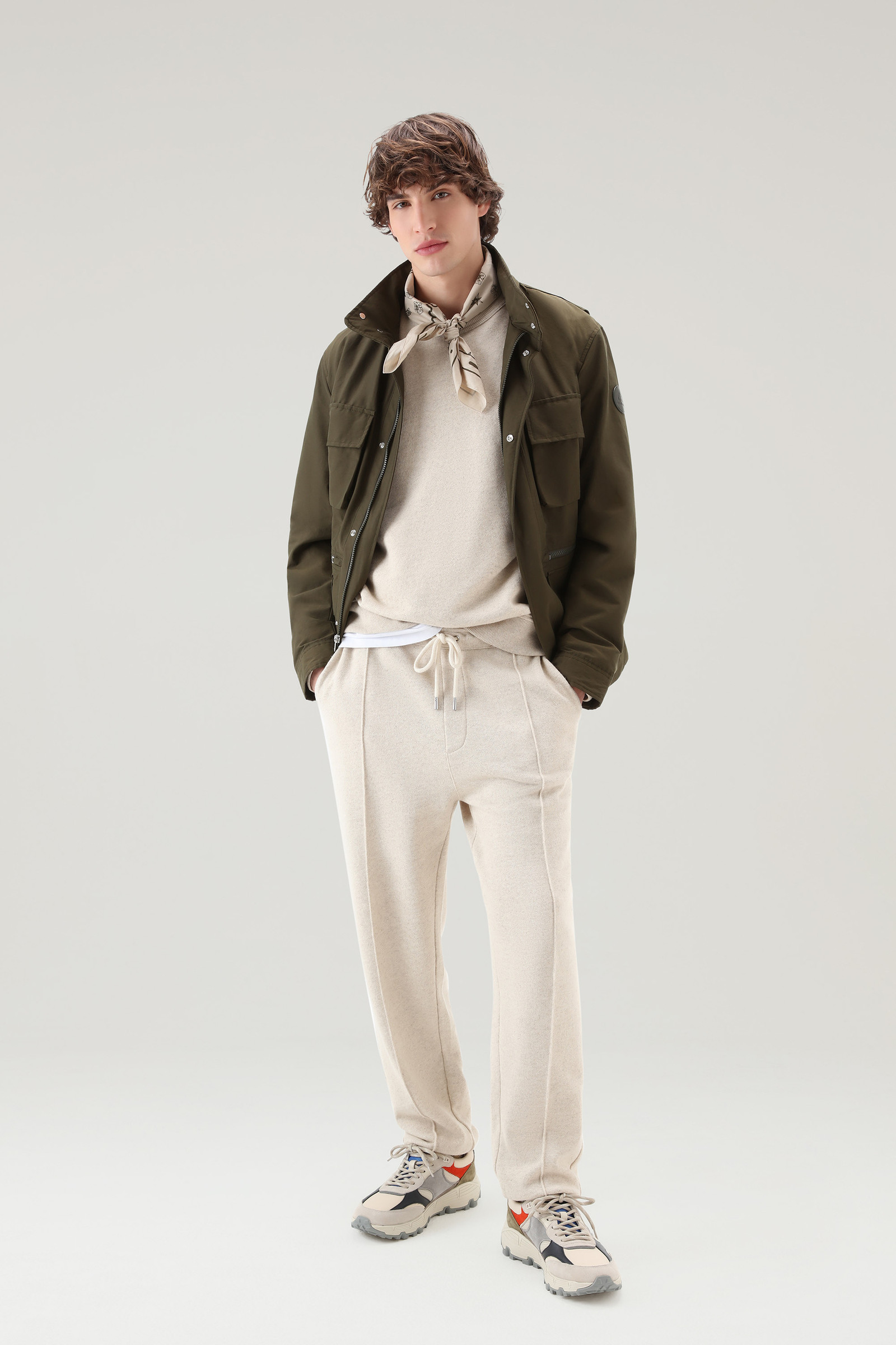 Jogger Pants in a Cotton Linen Fleece Blend Beige photo 2 | Woolrich