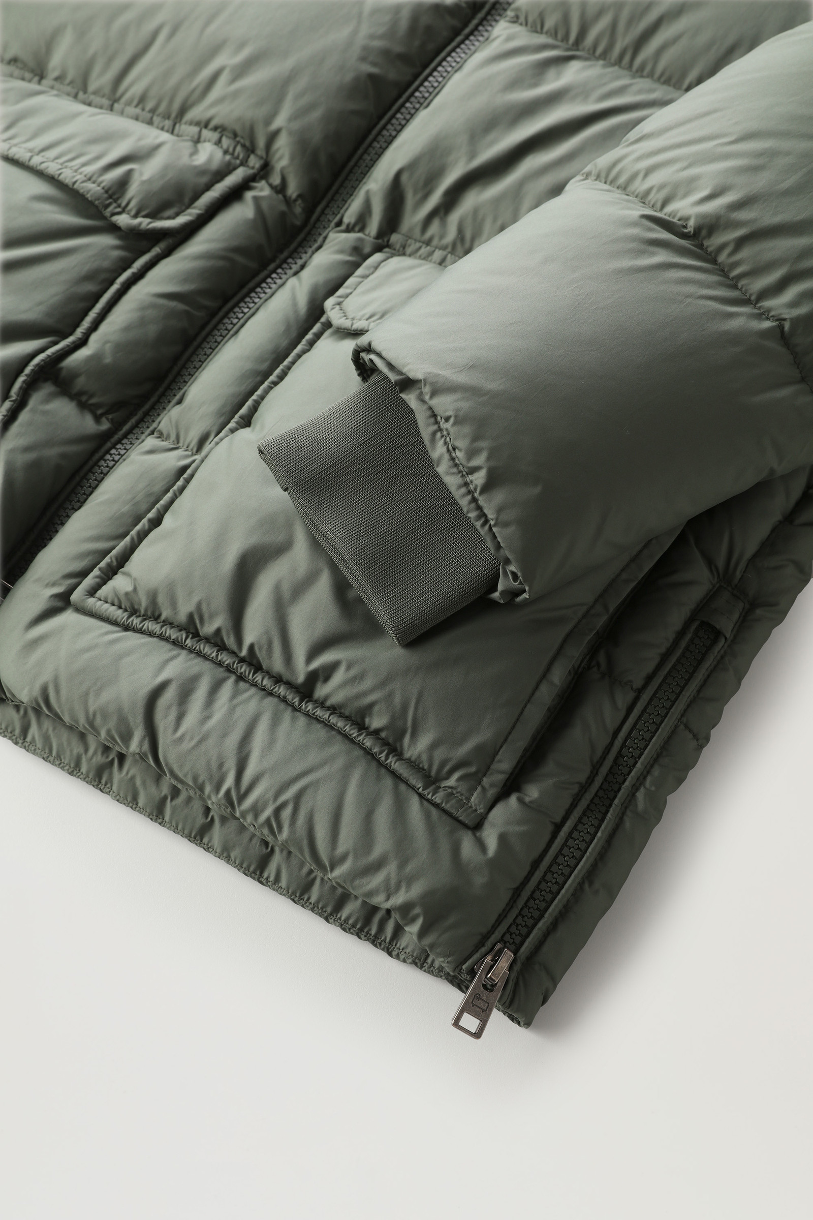 Boys' Sierra Microfiber Down Jacket Green photo 6 | Woolrich