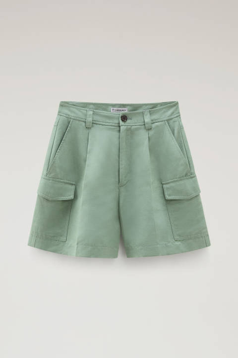 Cargo Shorts in a Linen Blend with Pockets Green photo 2 | Woolrich
