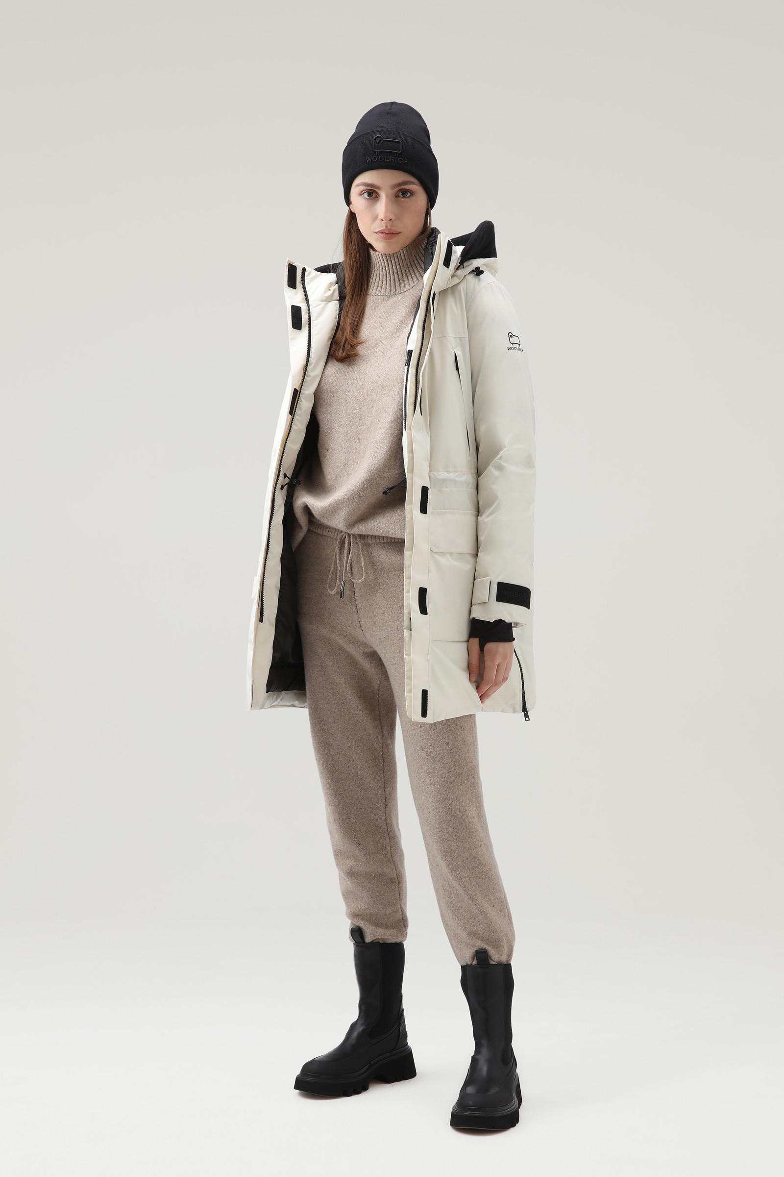 Harveys Waterproof Parka in Pertex Revolve White photo 2 | Woolrich