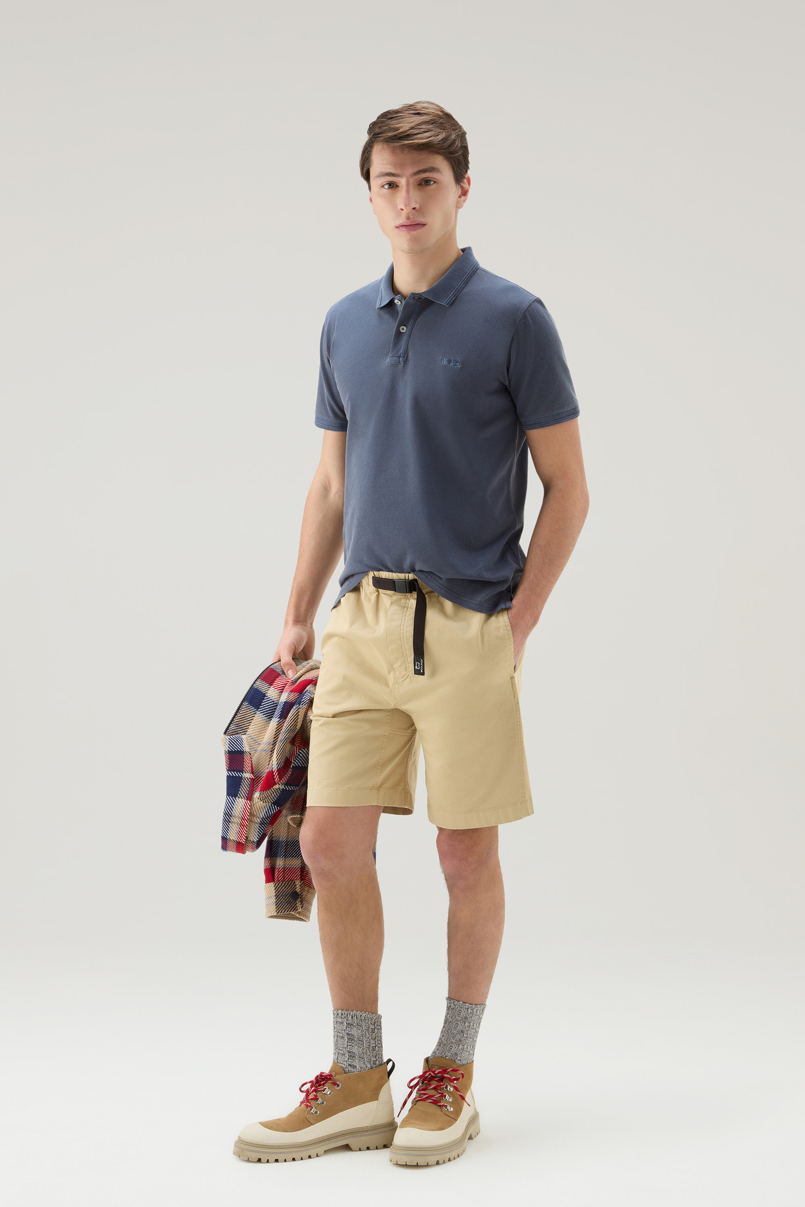 Short Chino teint en pièce en coton élastique beige photo 2 | Woolrich