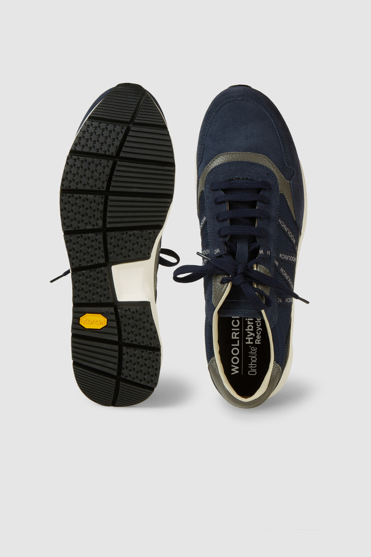 Sneakers city