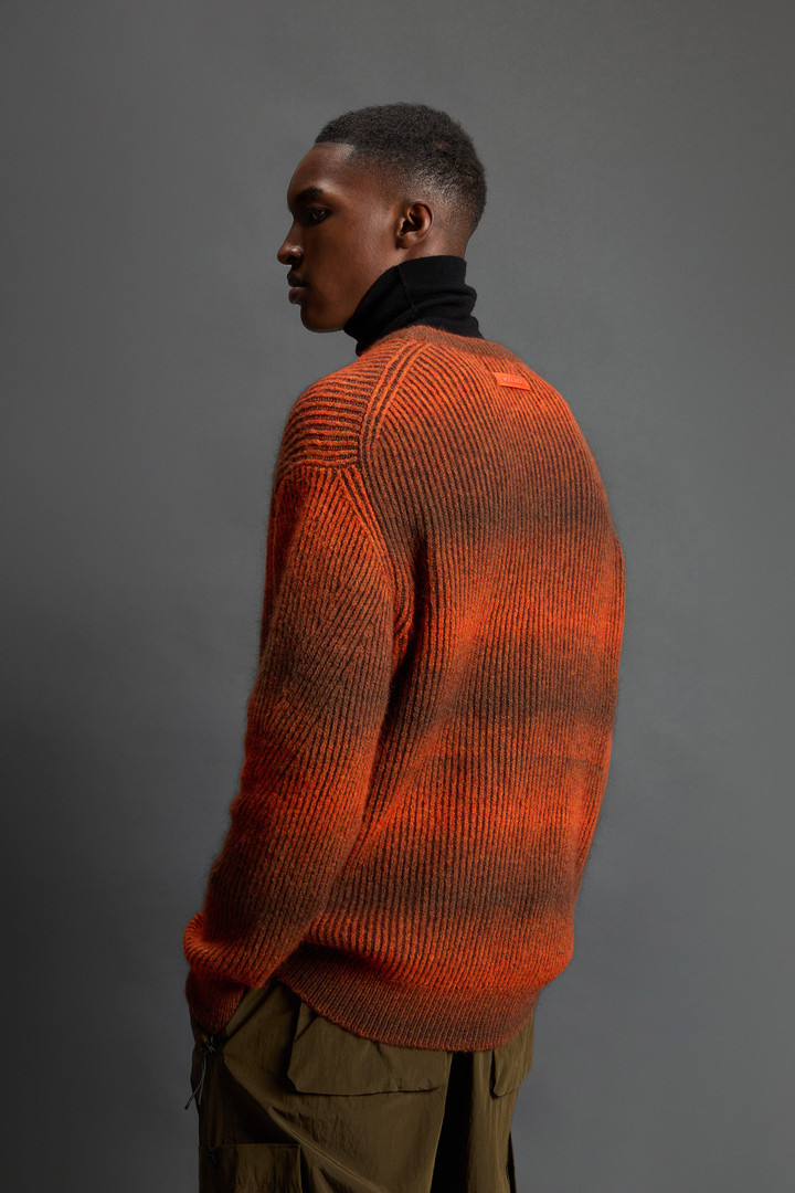 Pullover mit Rundhalsausschnitt aus Schurwollmischung by Todd Snyder Rot photo 5 | Woolrich