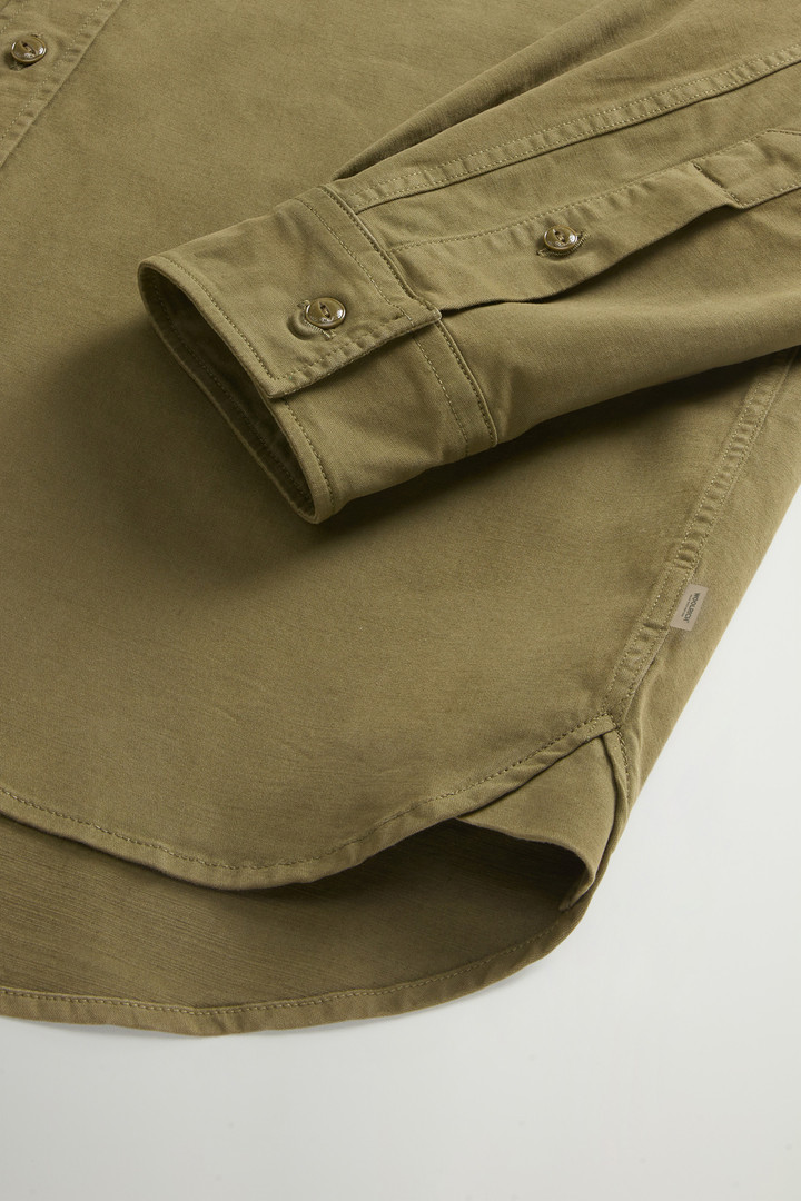 Garment-dyed Shirt in Stretch Cotton Green photo 7 | Woolrich