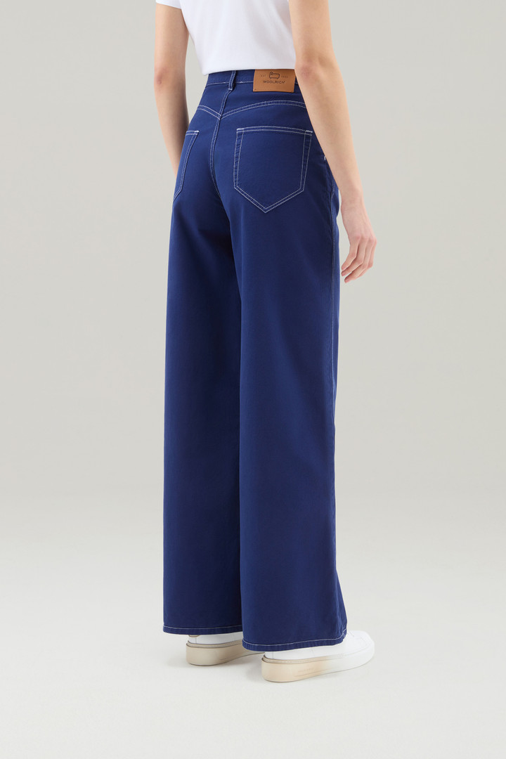 Pantalon en sergé de coton élastique teint en pièce Bleu photo 3 | Woolrich