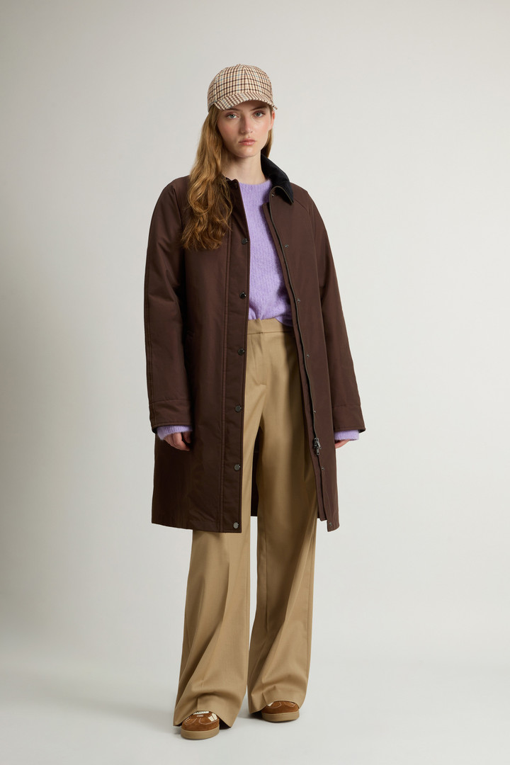 Cappotto in Ramar Cloth con colletto in velluto Marrone photo 2 | Woolrich