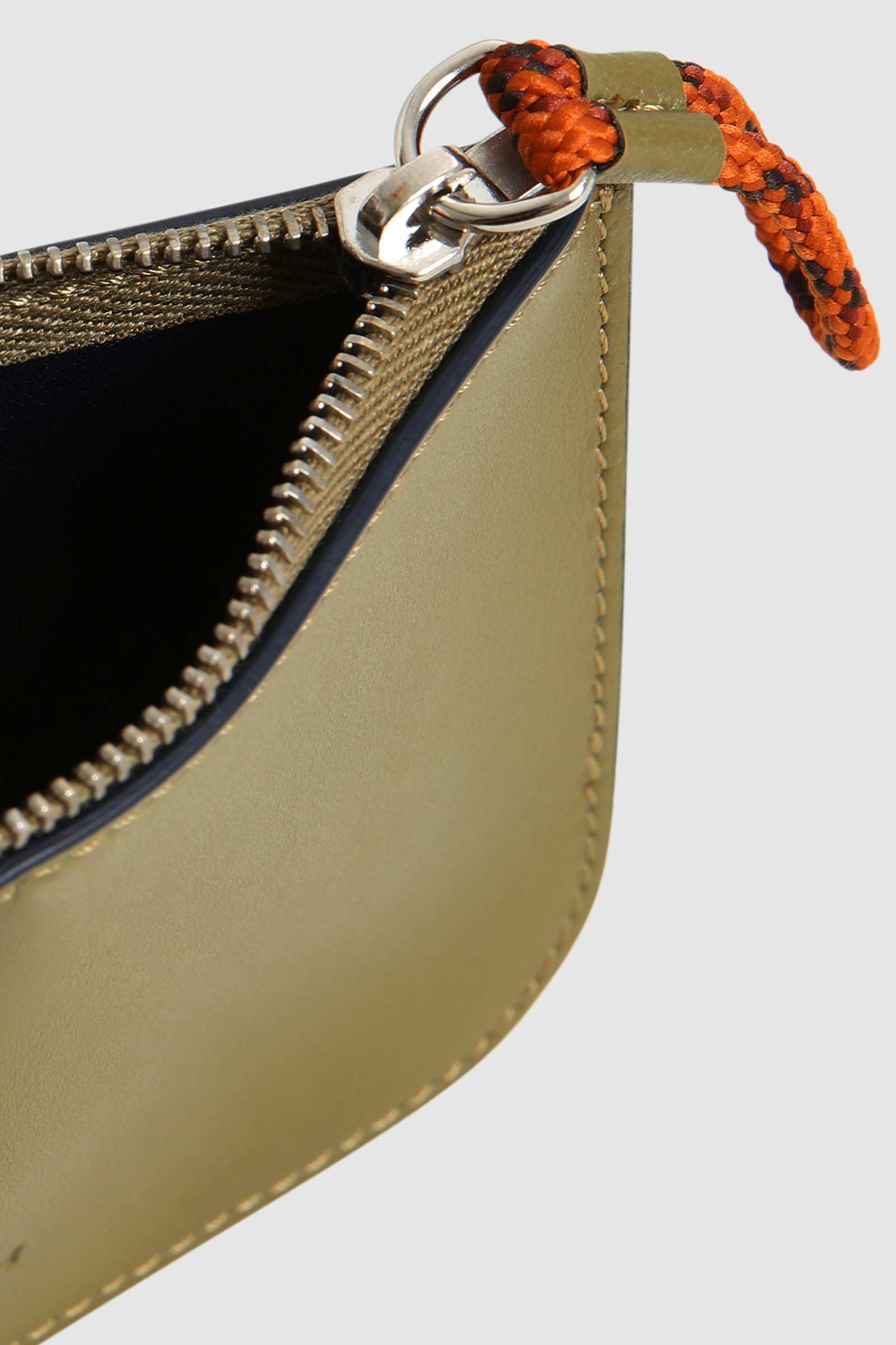 Cartera de cuero con cremallera verde photo 3 | Woolrich