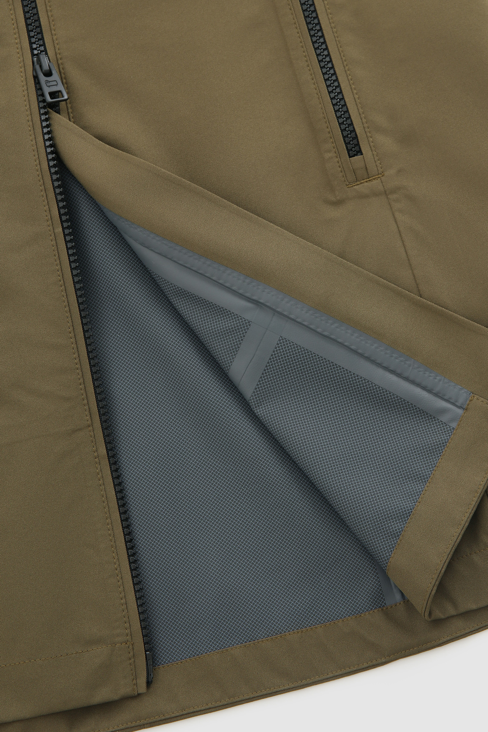 Leavitt Ultralight Waterproof Parka Green photo 9 | Woolrich