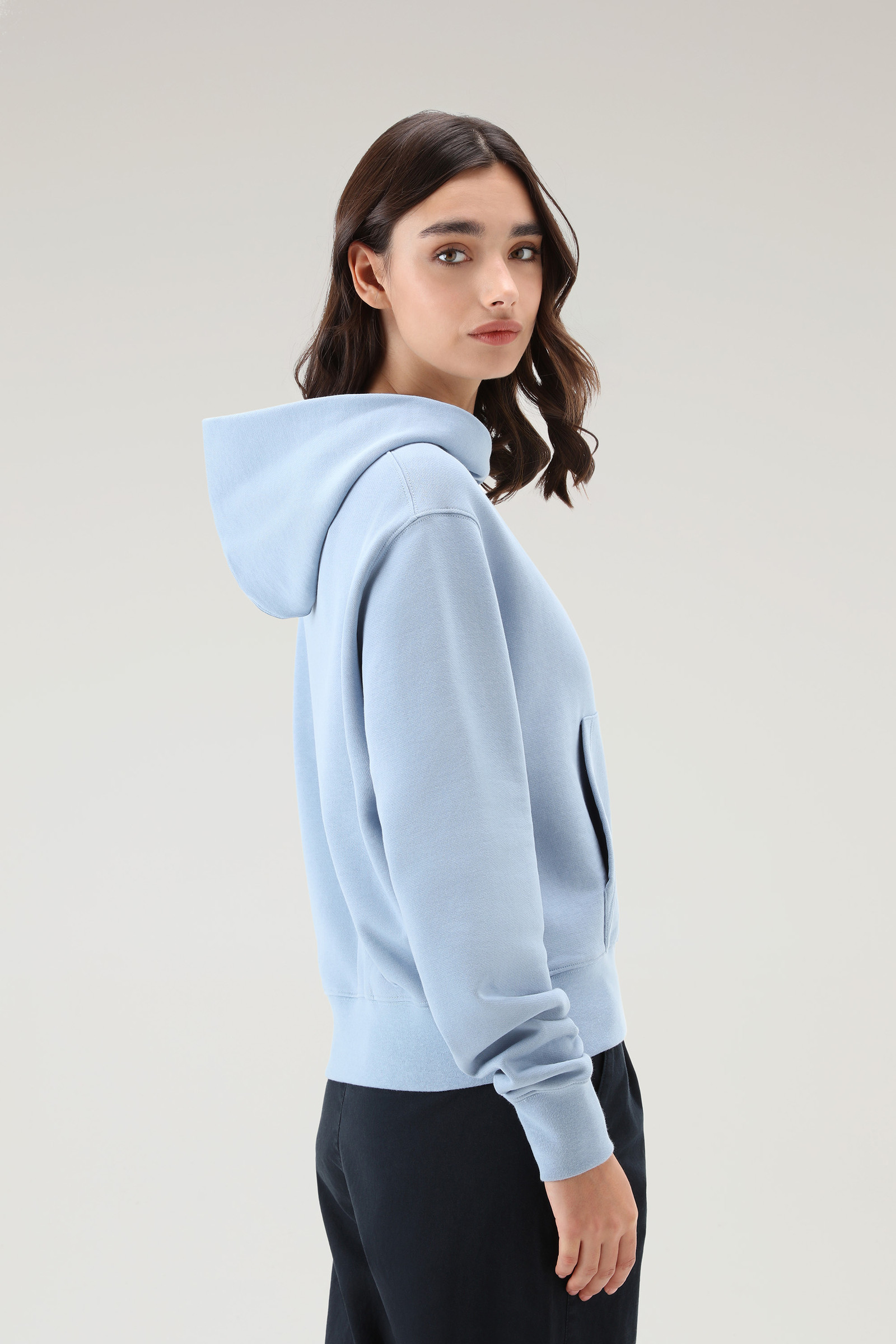 Felpa con cappuccio in puro cotone con logo ricamato blu photo 3 | Woolrich
