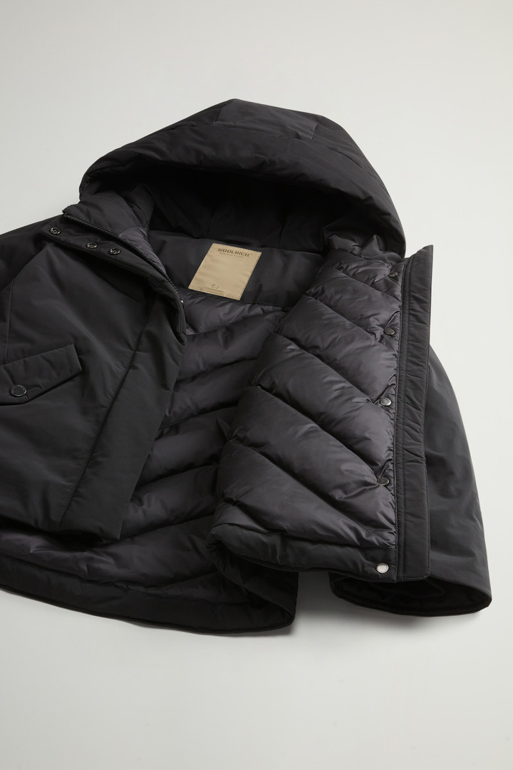 SHORT PUFFER JACKET Negro photo 7 | Woolrich