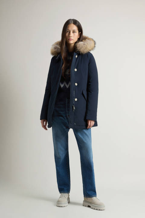 Arctic Parka in Urban Touch with Detachable Fur Blue | Woolrich