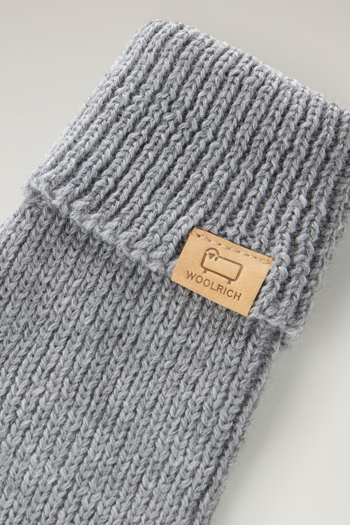 Ribbed Gloves in Pure Merino Virgin Wool Gray photo 3 | Woolrich