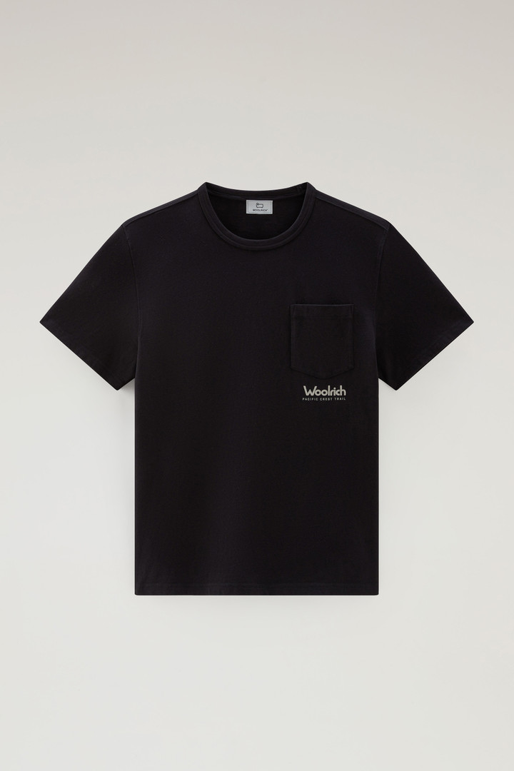 T-Shirt aus reiner Baumwolle mit Trail-Print Schwarz photo 5 | Woolrich