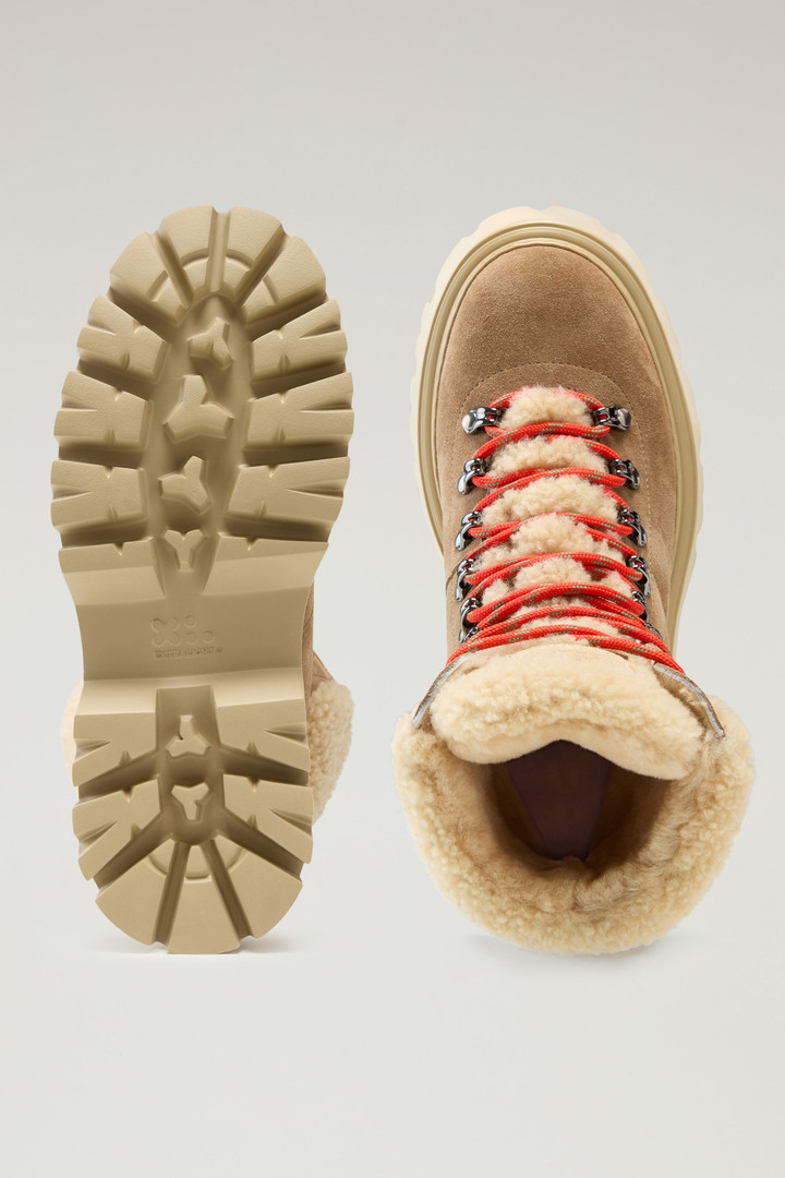 Hiking Boots in Suede and Sheepskin Beige photo 4 | Woolrich