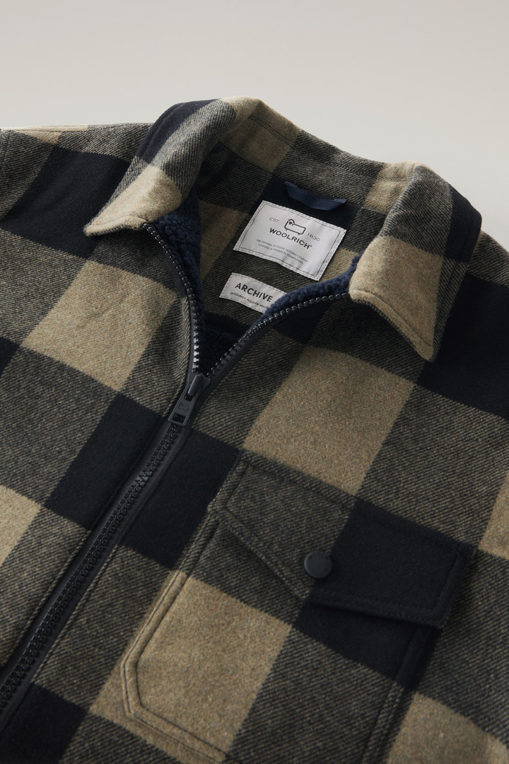 Overshirt in Recycled Italian Wool Blend with Sherpa Lining Green photo 2 | Woolrich