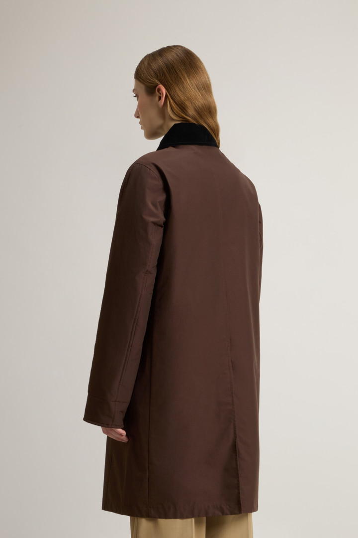 Cappotto in Ramar Cloth con colletto in velluto Marrone photo 3 | Woolrich